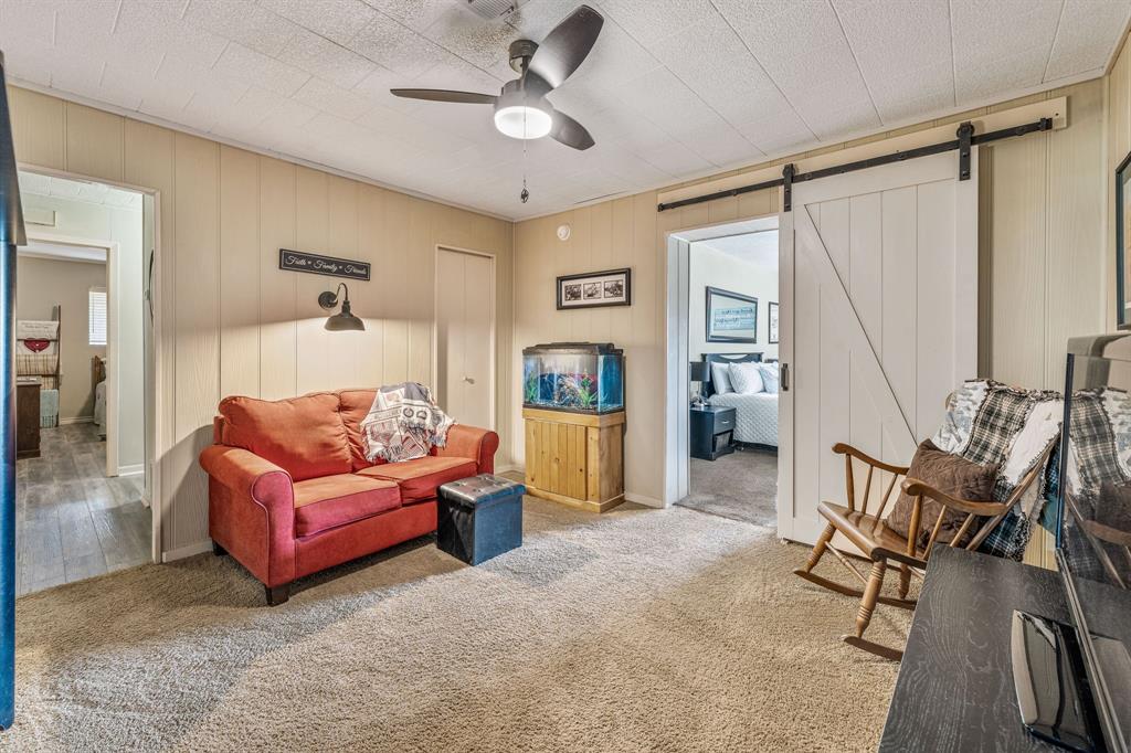 15061 Highway 6 Property Photo 24