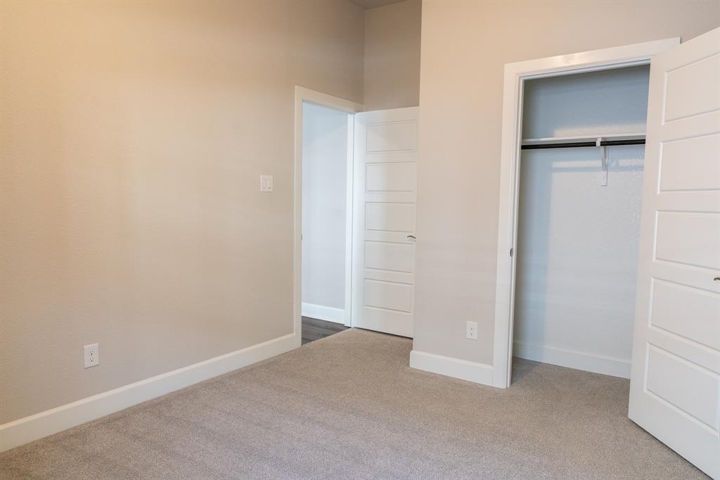 2441 Lazy Dog Lane Property Photo 17