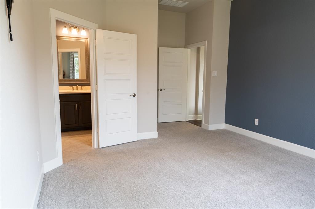 2441 Lazy Dog Lane Property Photo 20