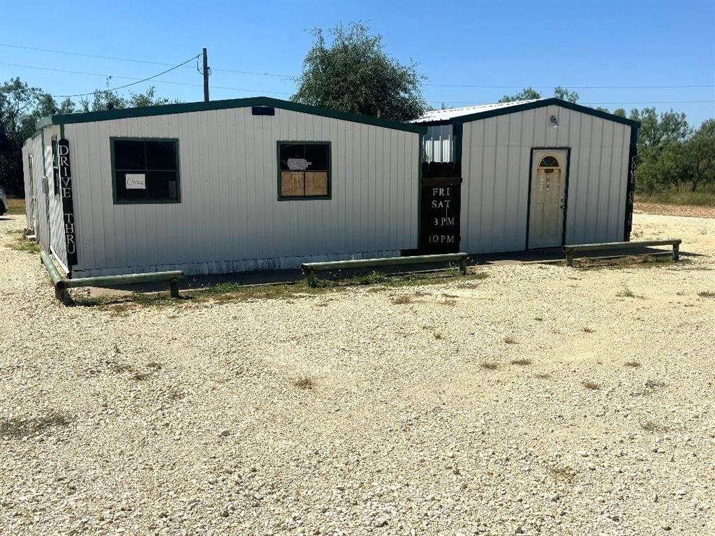 2975 Fm 1929 Property Photo 1