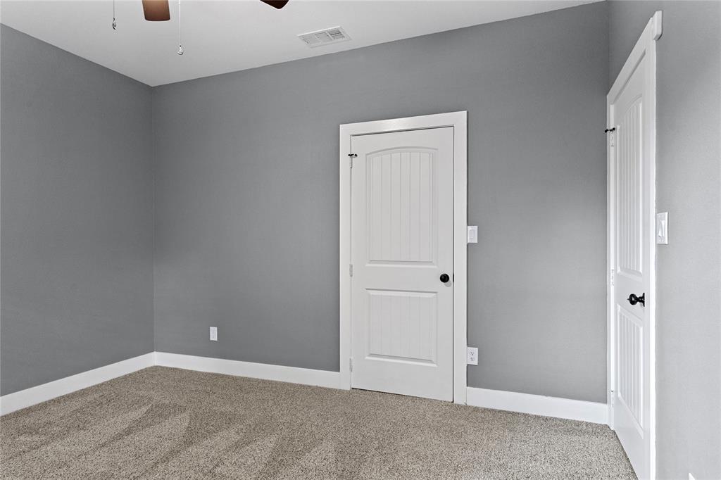 505 Sheffield Street Property Photo 22