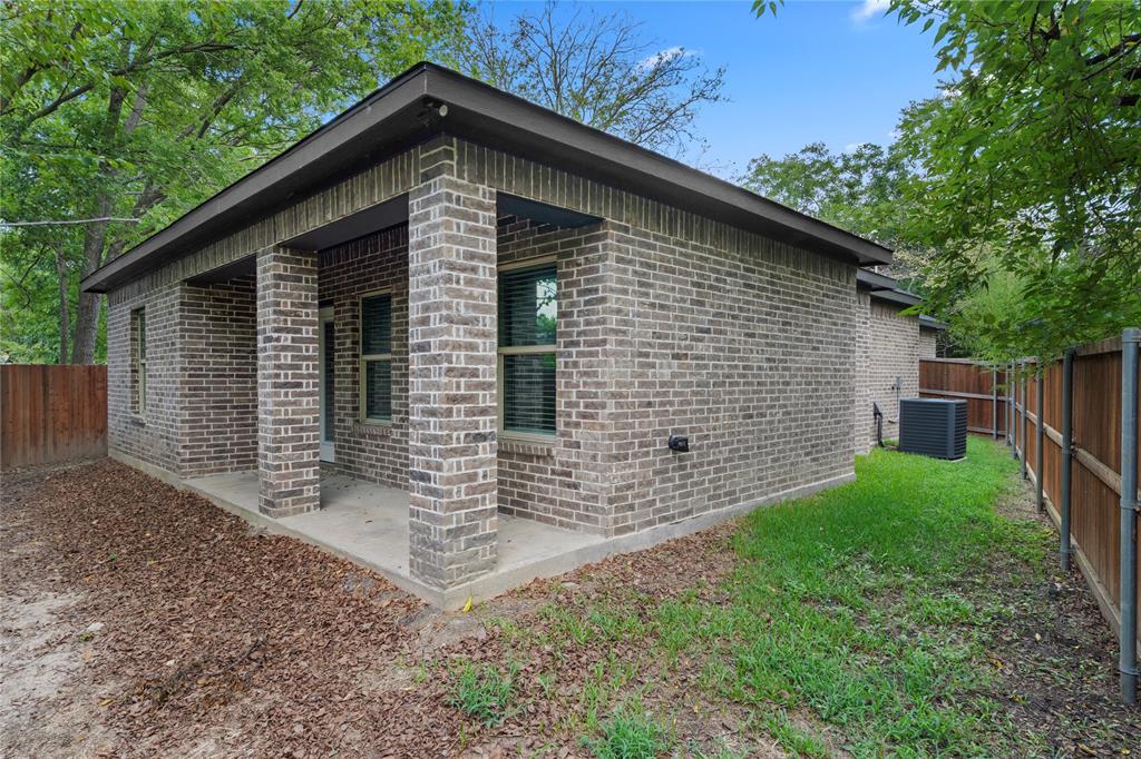 505 Sheffield Street Property Photo 31