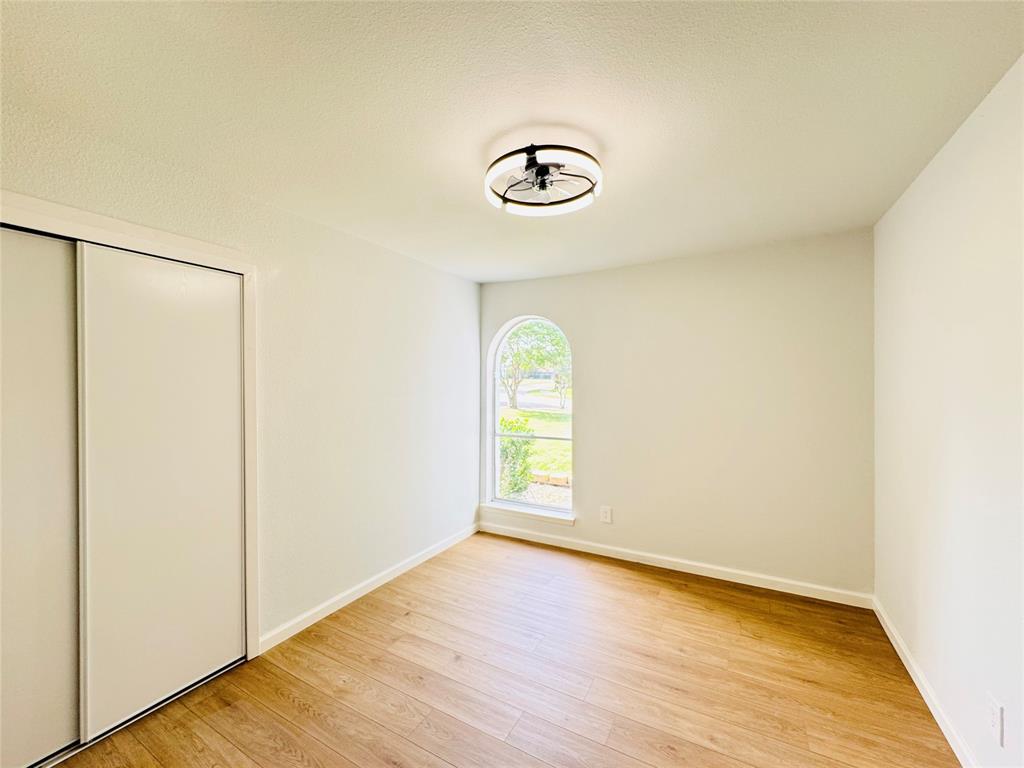 21 Grant Circle Property Photo 19