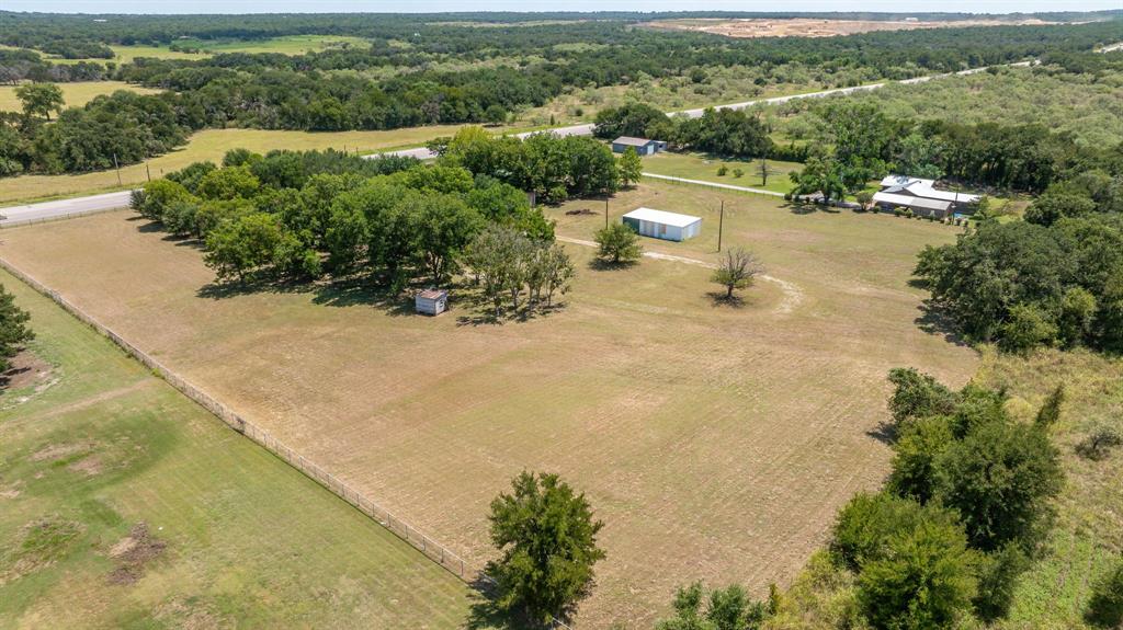 14330 S Highway 281 Property Photo 3
