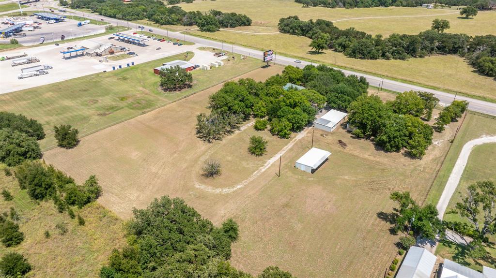 14330 S Highway 281 Property Photo 6