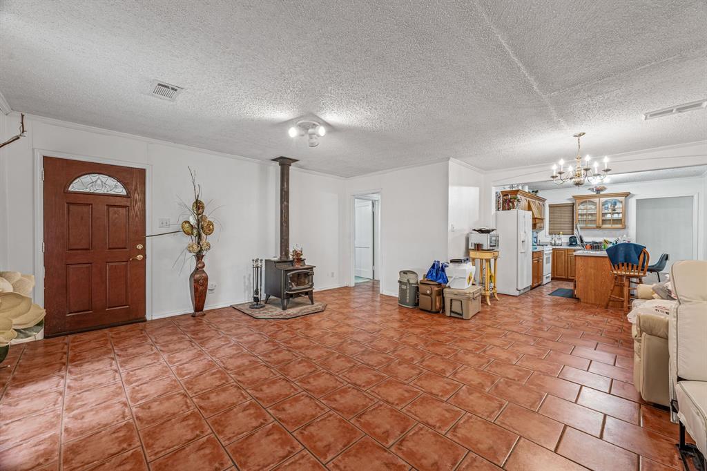 14330 S Highway 281 Property Photo 17