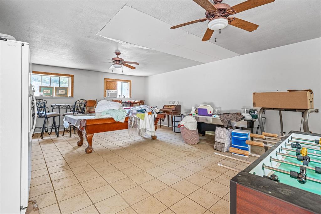 14330 S Highway 281 Property Photo 28