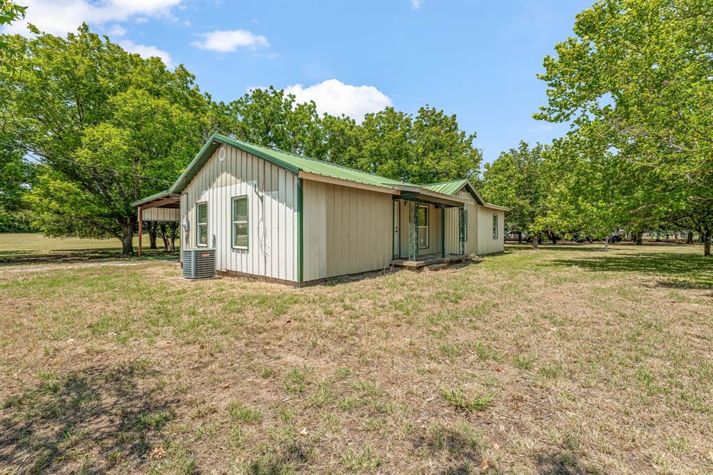 14330 S Highway 281 Property Photo 35