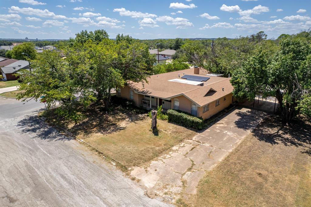 1909 8th Street Property Photo 27