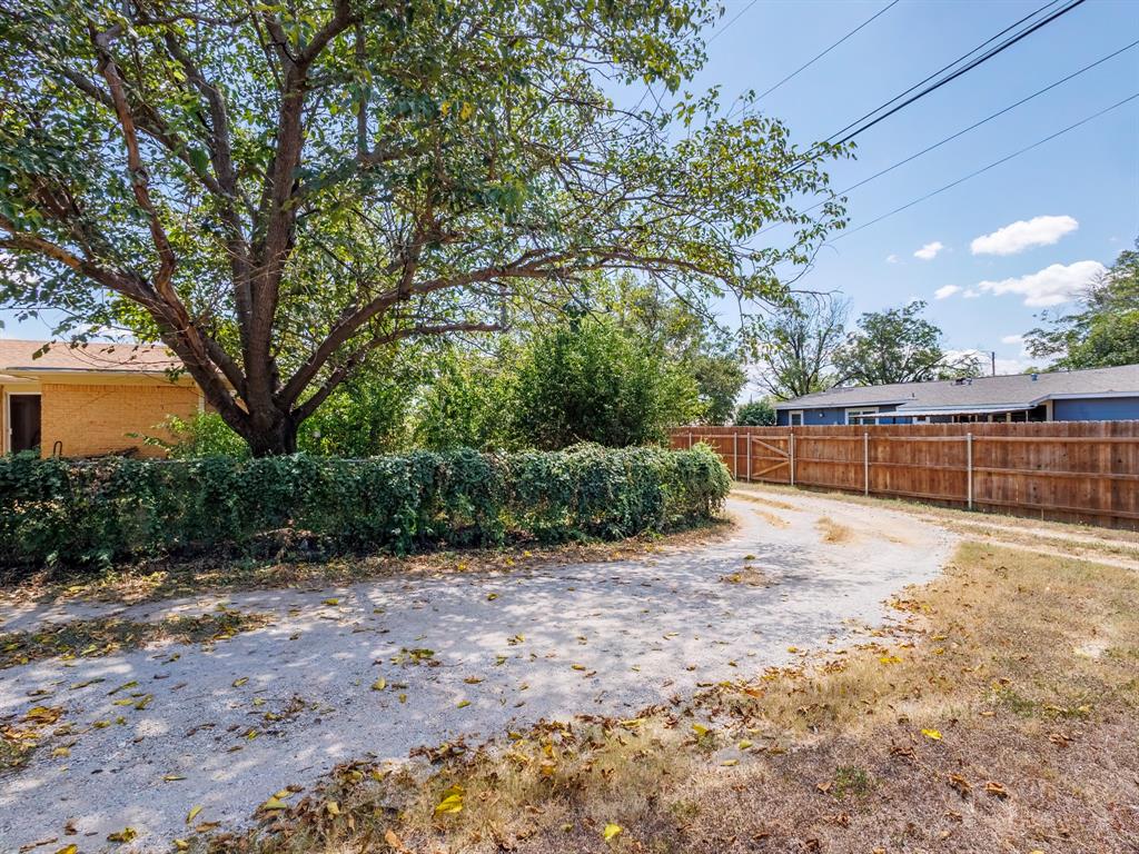 1909 8th Street Property Photo 28