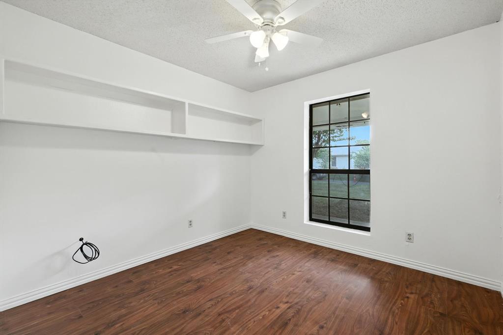 305 Amoret Circle Property Photo 18