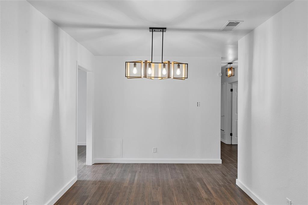 3106 Sungate Drive Property Photo 19