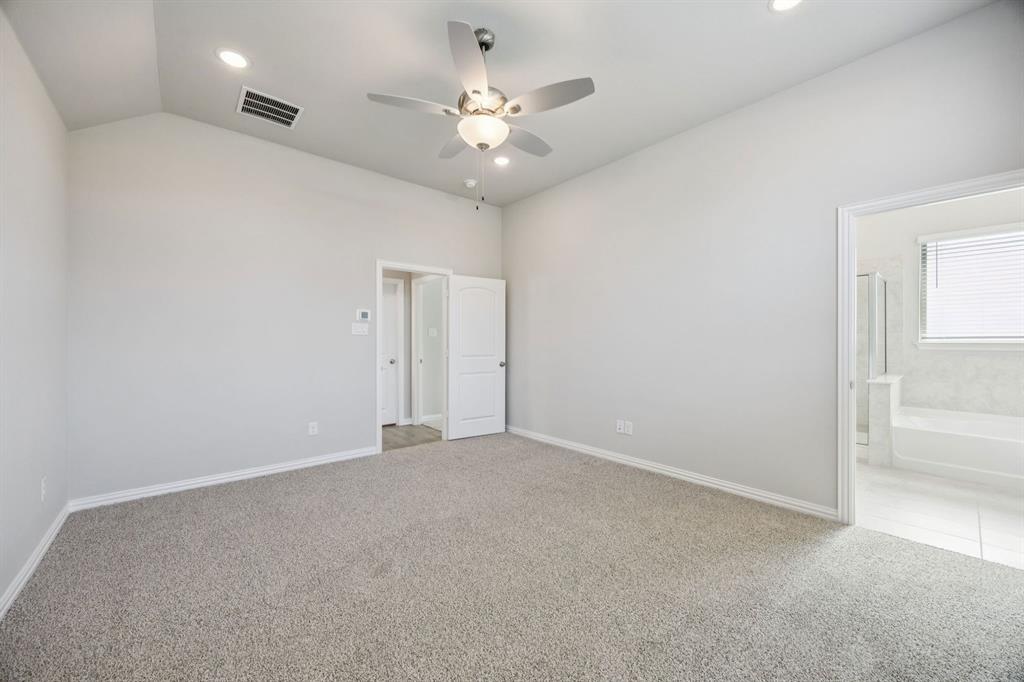 2109 Hazel Lily Property Photo 7