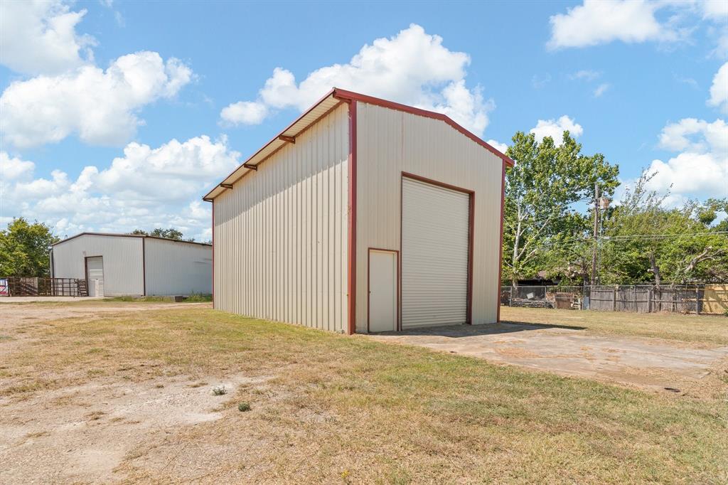 500 W Kilpatrick Street Property Photo 3