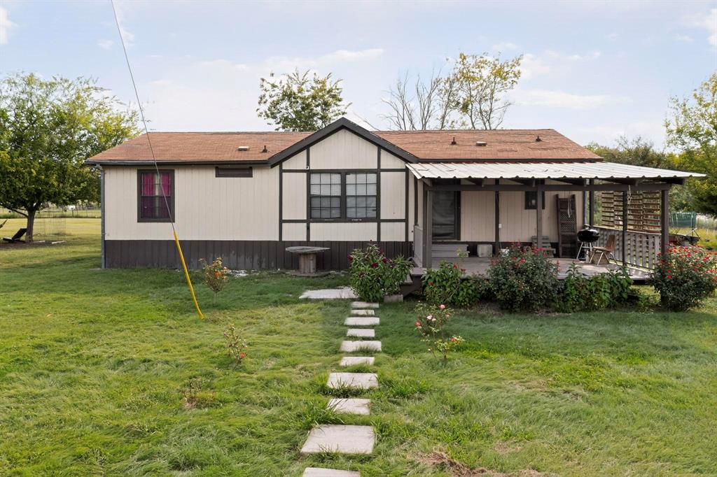 6711 County Road 140 Property Photo 4