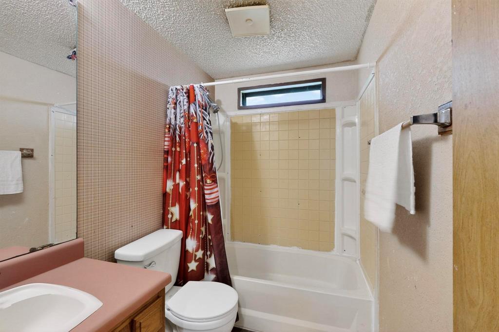 6711 County Road 140 Property Photo 15