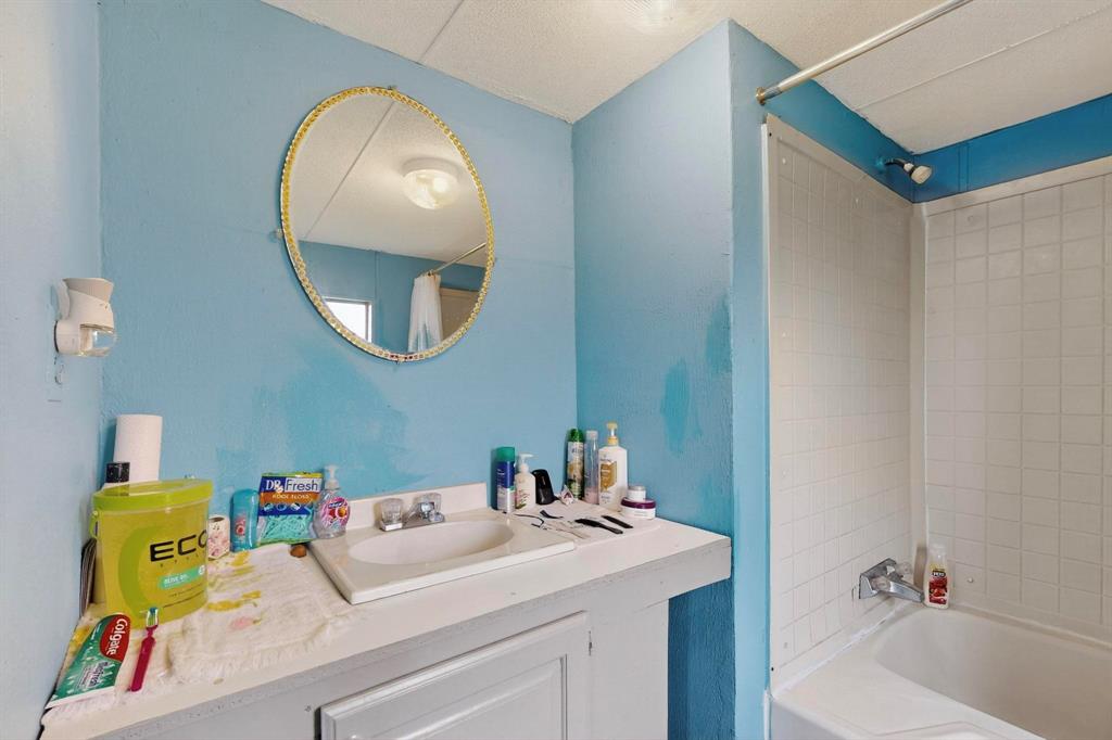 6711 County Road 140 Property Photo 17