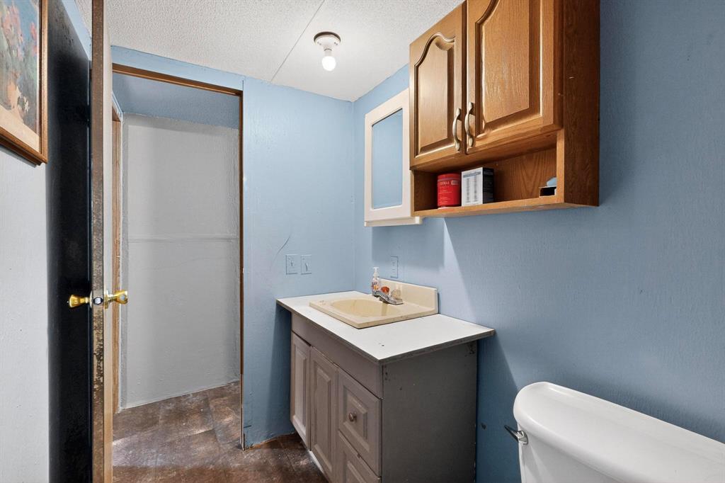 6711 County Road 140 Property Photo 31