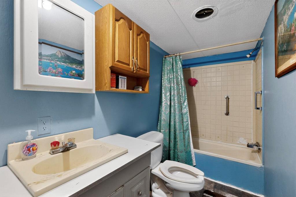 6711 County Road 140 Property Photo 32