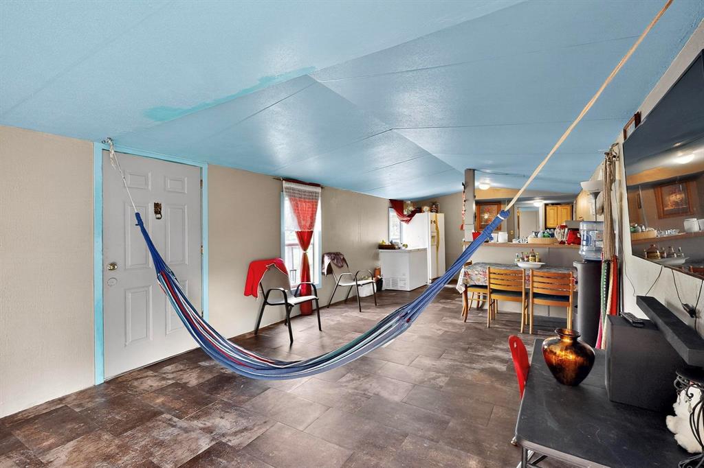 6711 County Road 140 Property Photo 33
