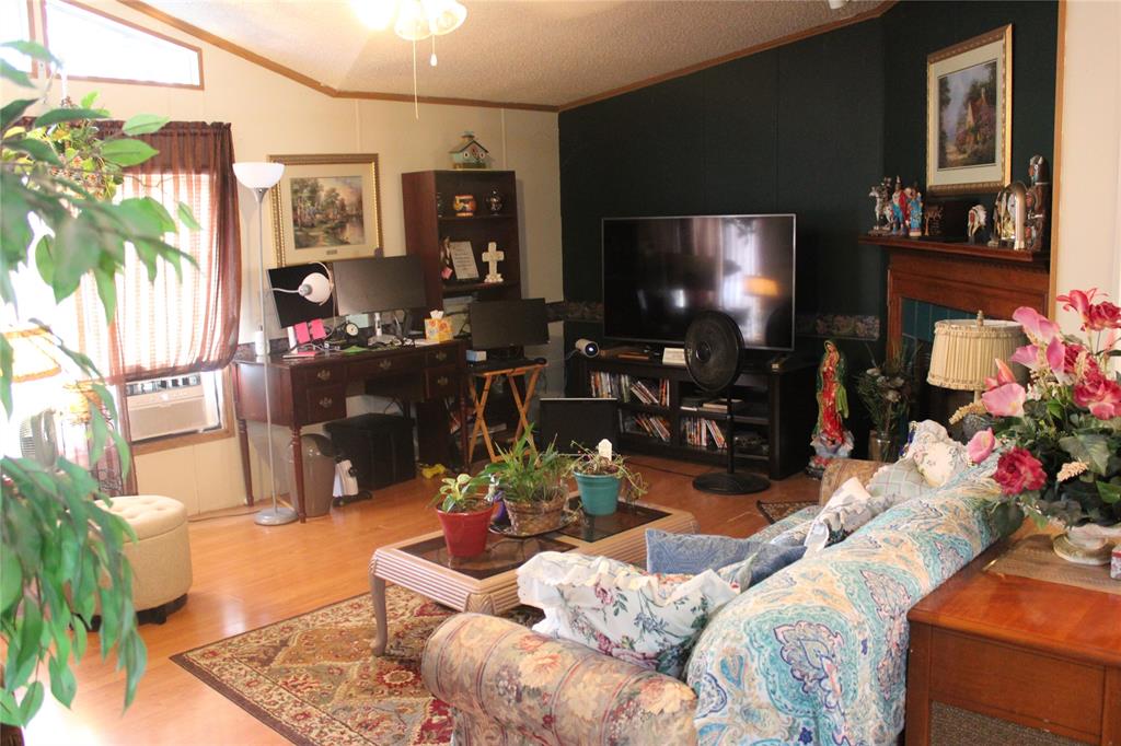 7730 County Road 1230 Property Photo 10