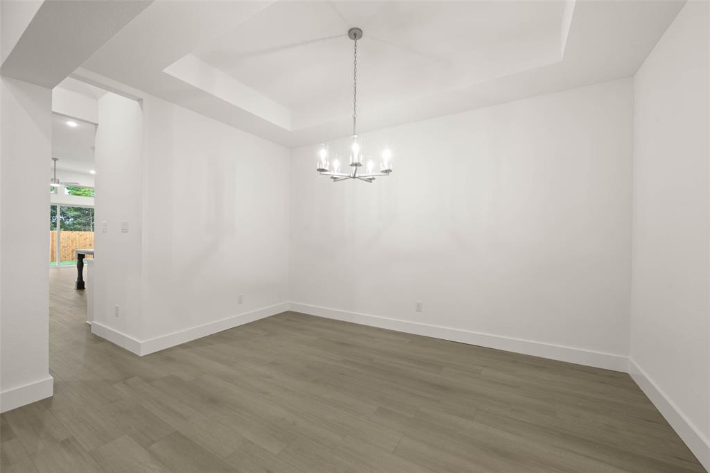 1911 Aspen Property Photo 5