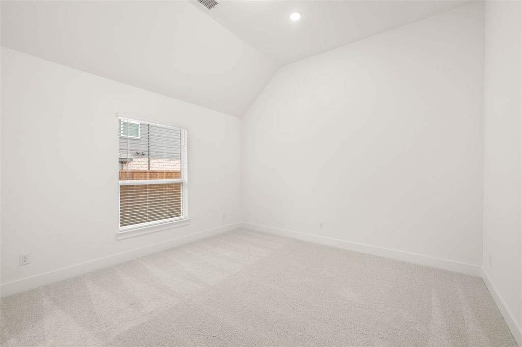 1911 Aspen Property Photo 13