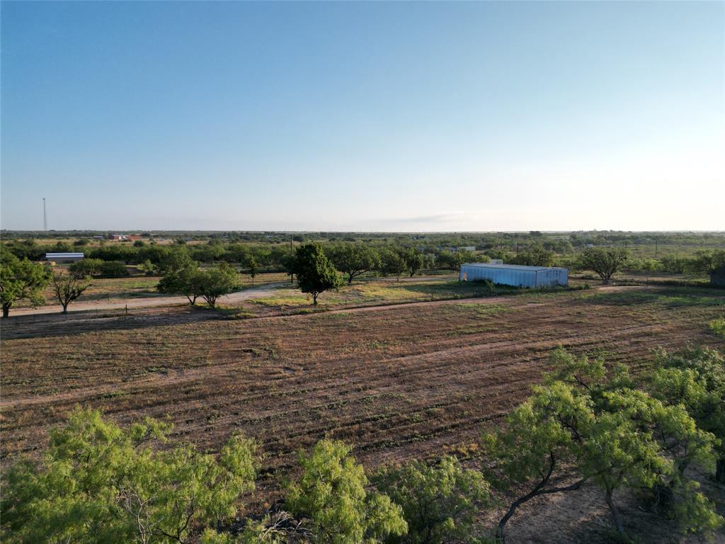 701 Greenfield Road Property Photo 5