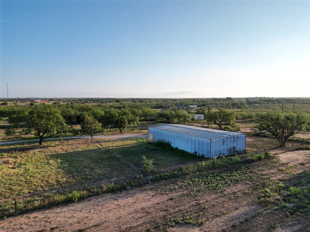 701 Greenfield Road Property Photo 6