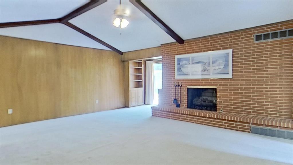 6301 Wrigley Way Property Photo 7