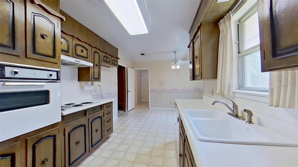 6301 Wrigley Way Property Photo 14