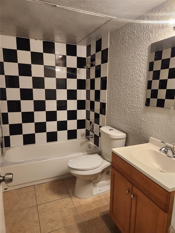 1310 Oakbluff Drive Property Photo 6