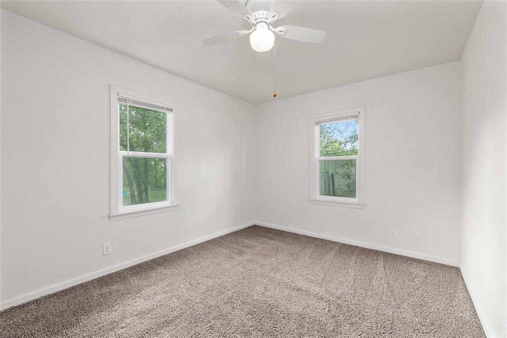 204 Northline Drive Property Photo 15