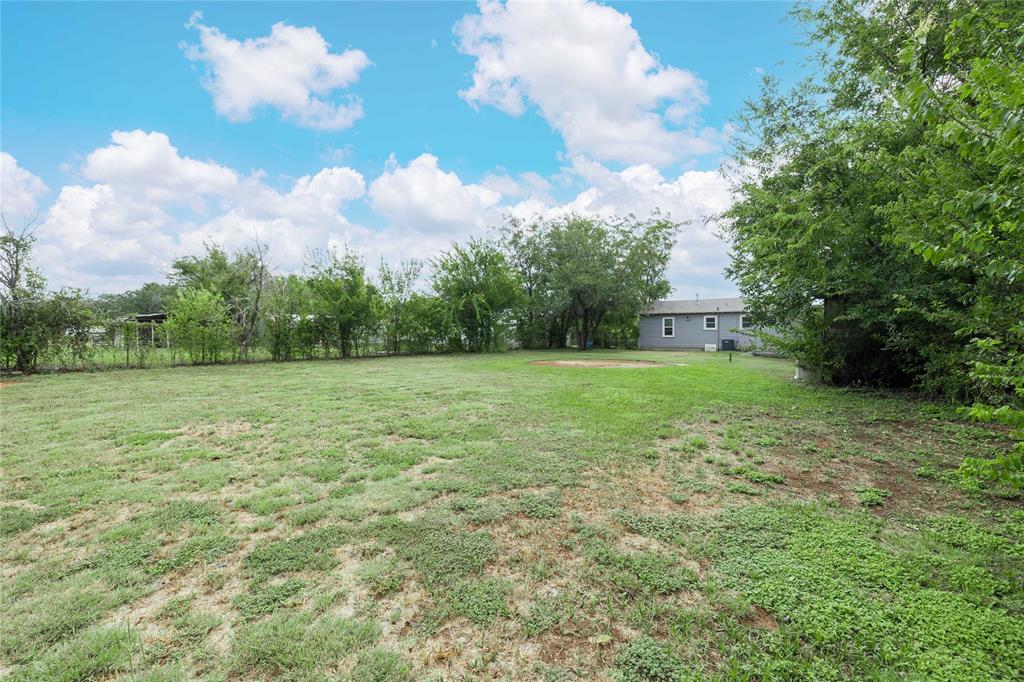 204 Northline Drive Property Photo 16