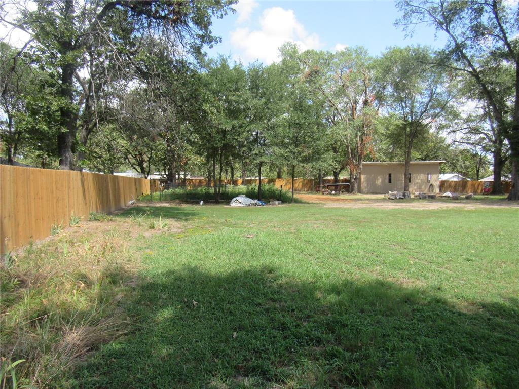 7305 Lakeview Drive Property Photo 8
