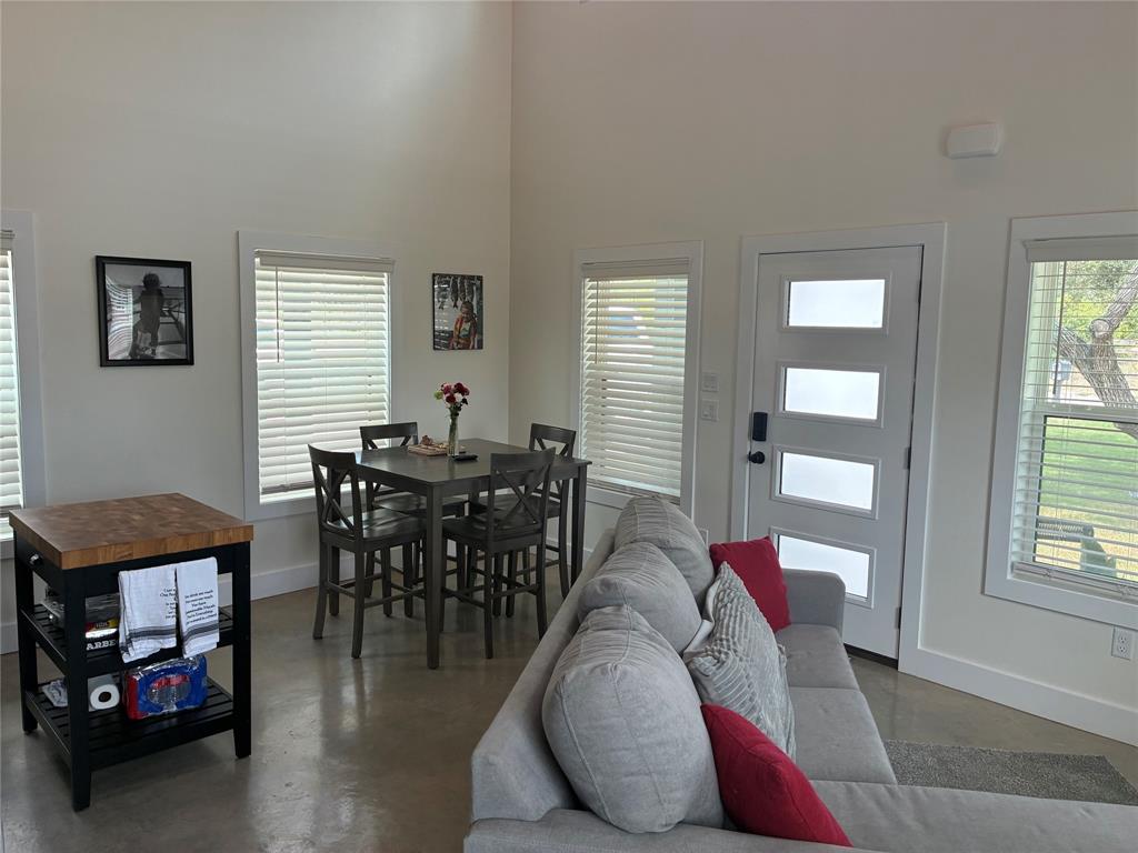 1617 W Terrace Boulevard Property Photo 11