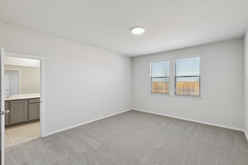 2316 Pedigree Lane Property Photo 16