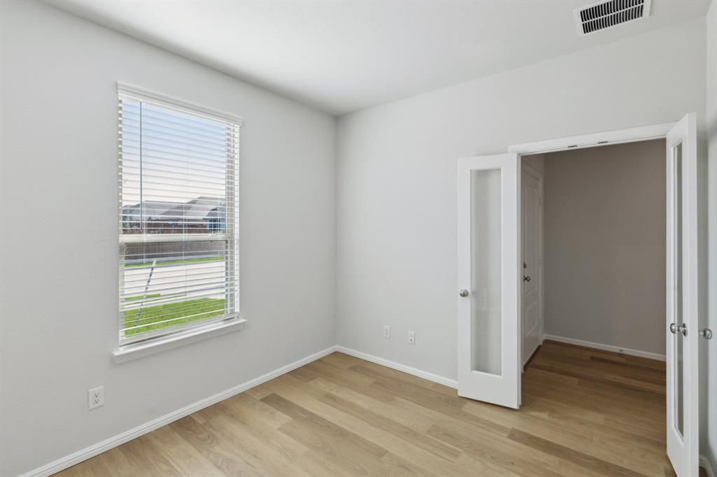 2316 Pedigree Lane Property Photo 33