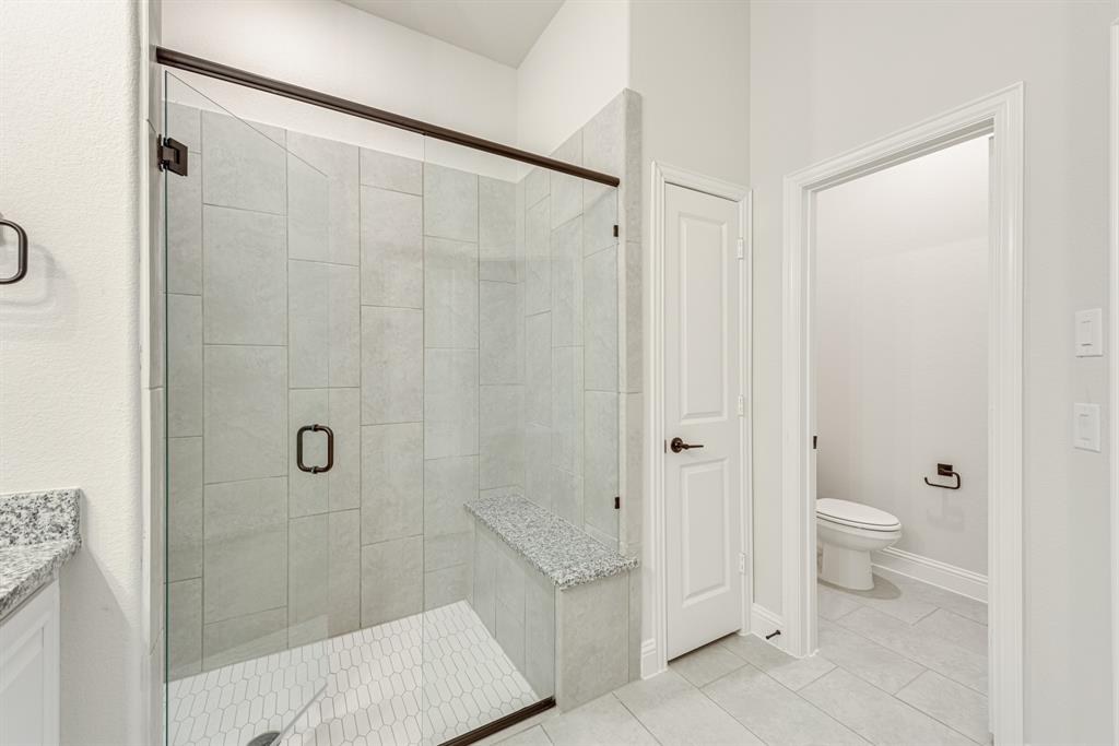 221 Sweetwater Drive Property Photo 26