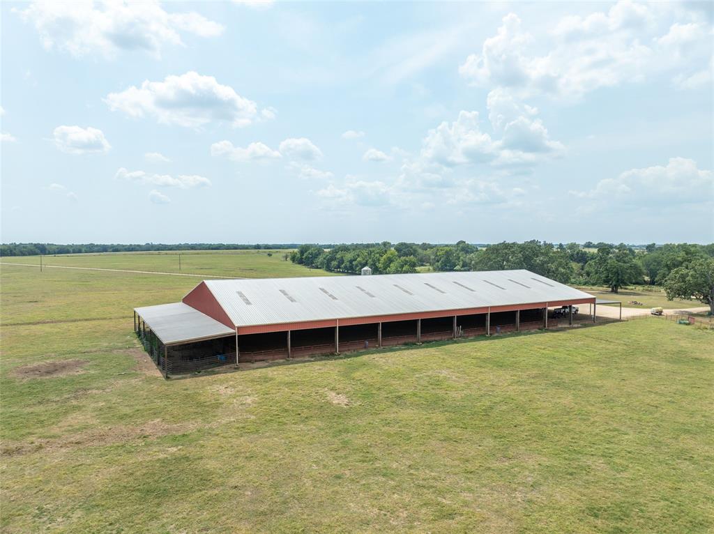 Fm 1510 82 W Property Photo 10