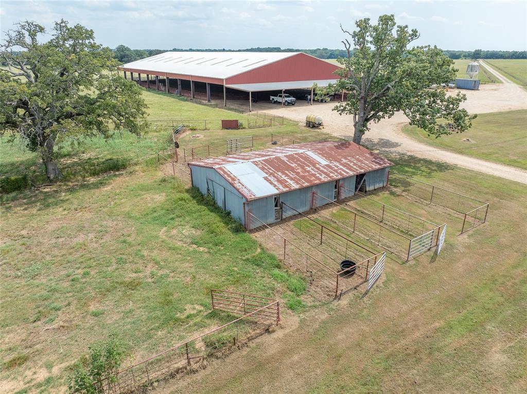 Fm 1510 82 W Property Photo 13
