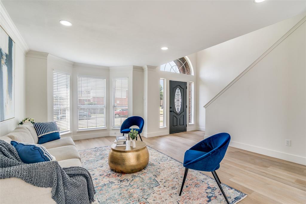 7705 Gillon Drive Property Photo 2