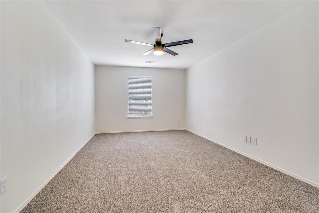 7705 Gillon Drive Property Photo 11