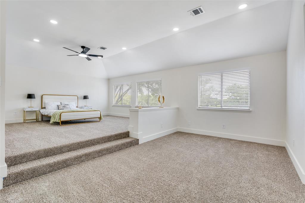 7705 Gillon Drive Property Photo 13