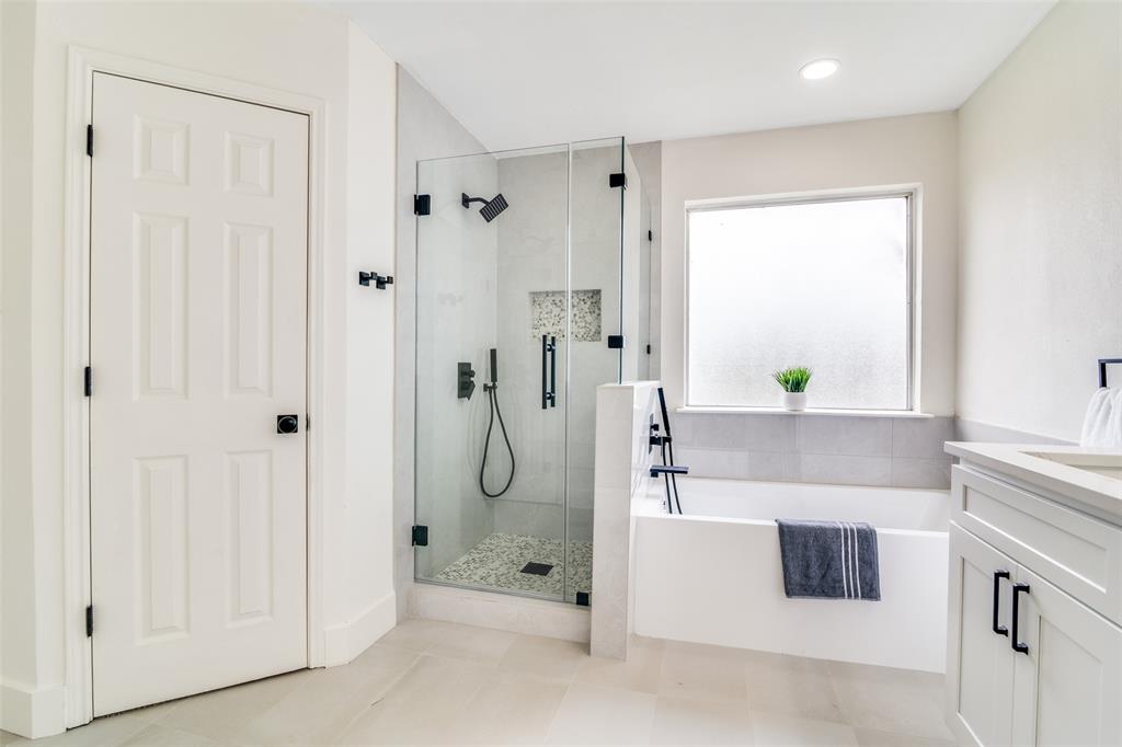 7705 Gillon Drive Property Photo 16