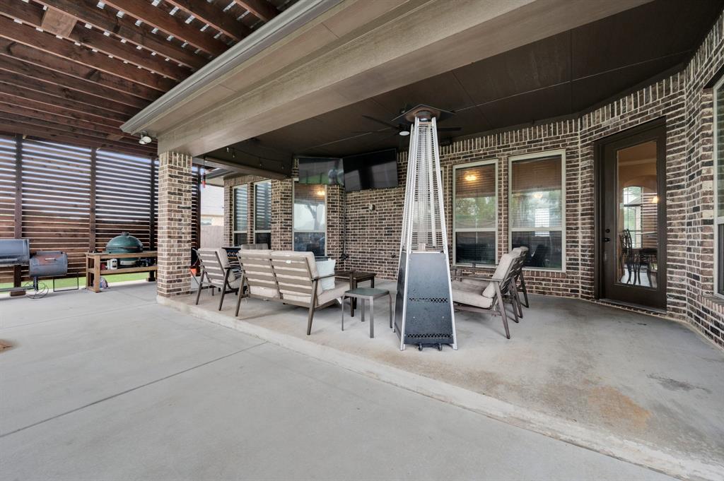 7218 Hill Country Court Property Photo 4