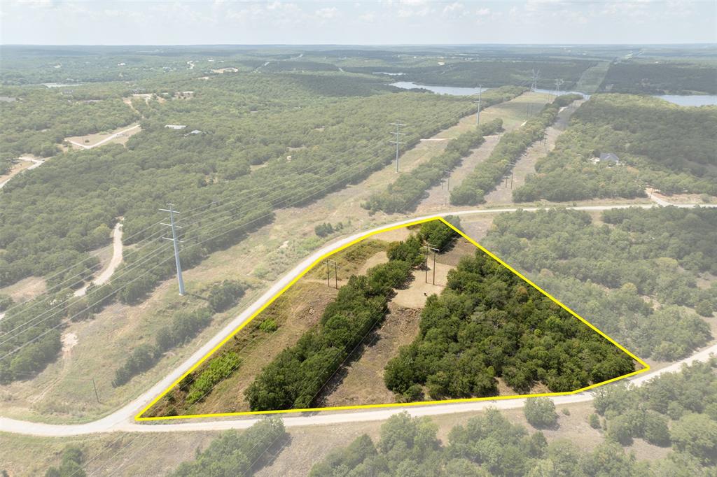 721 Sandstone Court Property Photo 3