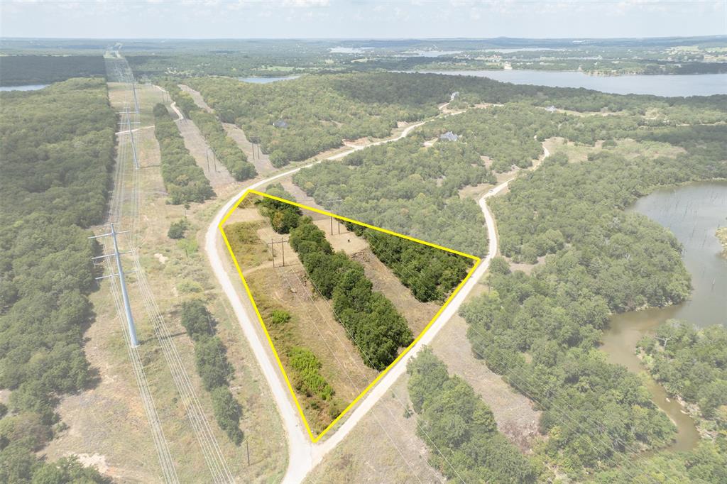 721 Sandstone Court Property Photo 7