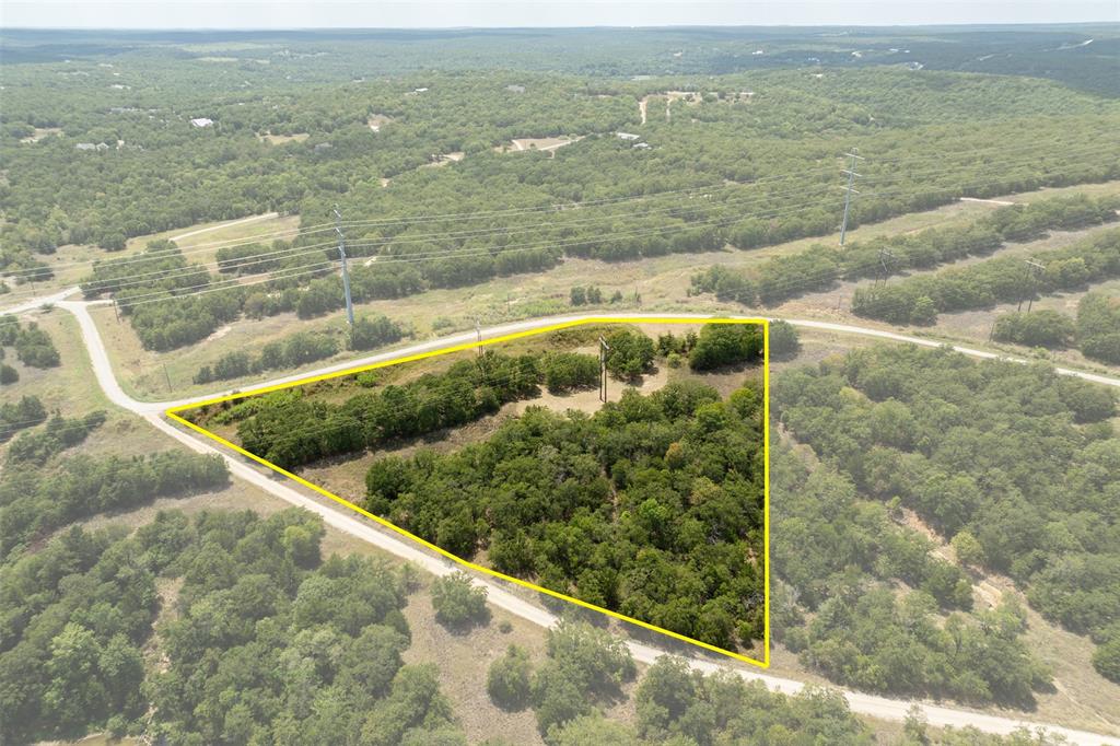 721 Sandstone Court Property Photo 9