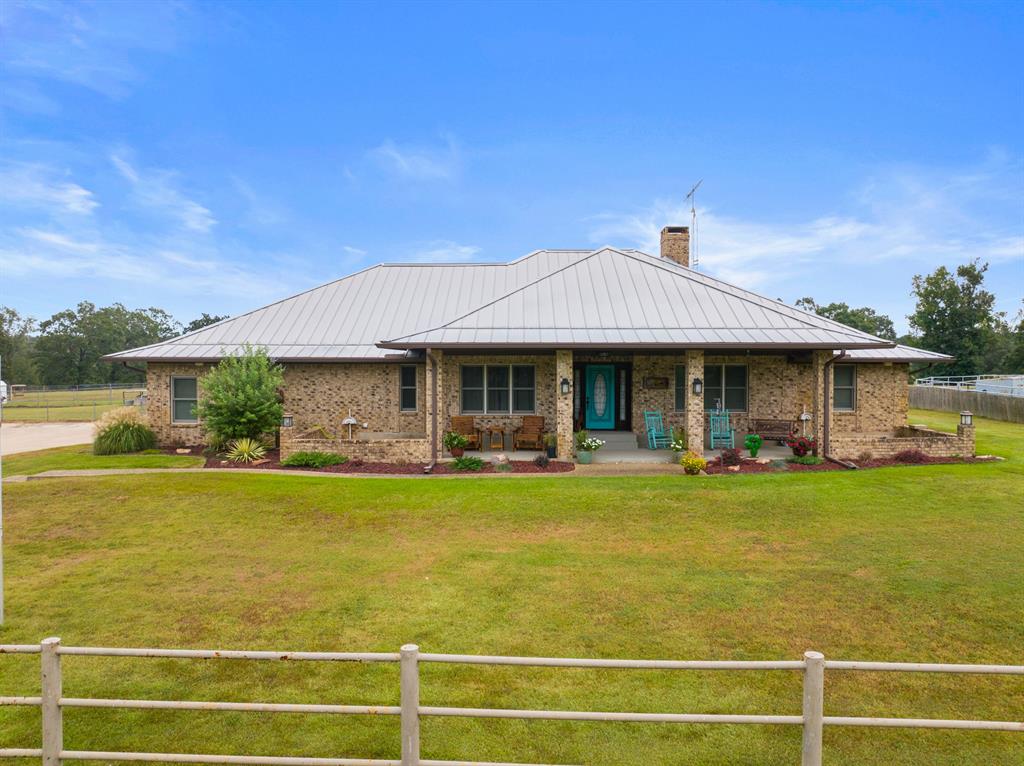 2213 Cr 3140 Property Photo 1